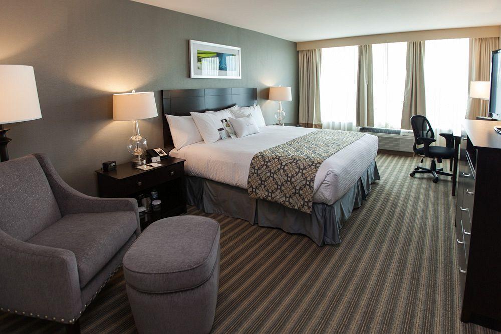 Hotel Doubletree By Hilton Newark Extérieur photo