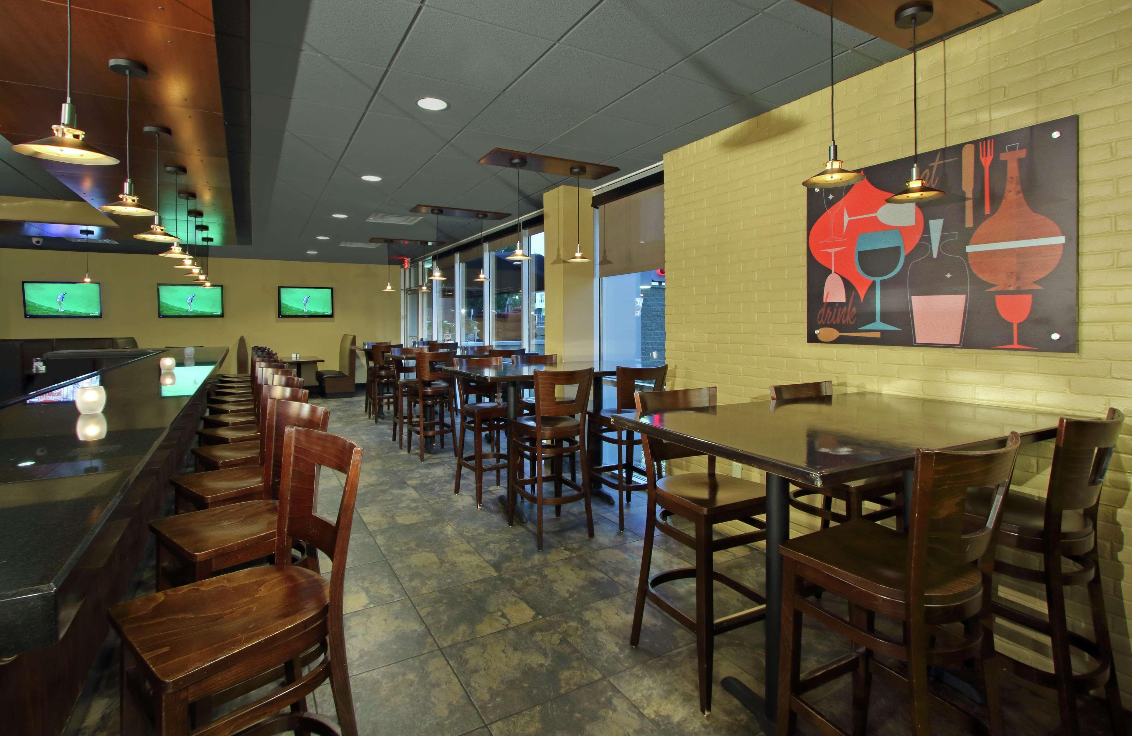 Hotel Doubletree By Hilton Newark Extérieur photo